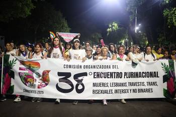 38° Encuentro Plurinacional de Mujeres, Lesbianas, Travestis, Trans, Intersexuales y No Binaries, en Corrientes, Argentina. · Foto: Rocío Bao