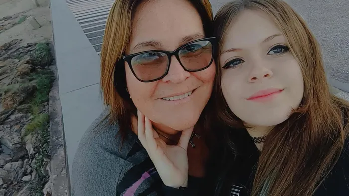 Liliana Sarmoria y Valentina Cancela.