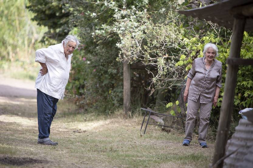 20230227 mujica - lula