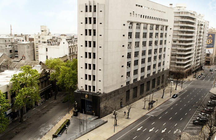 Banco de Seguros de Estado. Banco de Seguros de Estado.