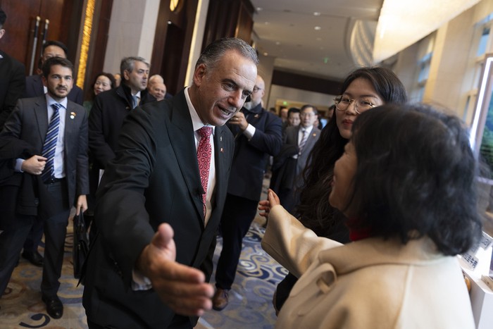El presidente de la República, Yamandú Orsi, en la la Unión de Exportadores del Uruguay en Beijing. 
Foto: Camilo dos Santos. Presidencia