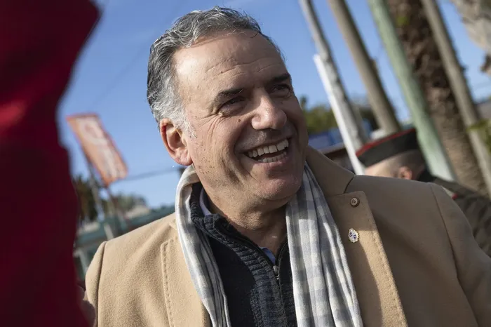 El presidente de la República, Yamandú Orsi, durante la inauguración de la ampliación edilicia del liceo de La Coronilla. · Foto: Camilo dos Santos, Presidencia de la República
