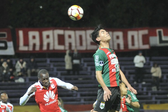 Baldomero Perlaza  (Independiente) y Claudio Servetti ( Rampla )/Foto: Federico Gutierrez