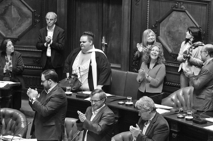 Michele Suárez, hoy, en el senado, al momento de asumir como legisladora. Foto: Federico Gutiérrez