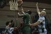 Lee Roberts, de Aguada, Gonzalo Meira e Isaiah Tyron, de Atenas, en el club Atenas por la Liga Uruguaya de Básquetbol. · Foto: Ernesto Ryan Lee Roberts, de Aguada, Gonzalo Meira e Isaiah Tyron, de Atenas, en el club Atenas por la Liga Uruguaya de Básquetbol. · Foto: Ernesto Ryan