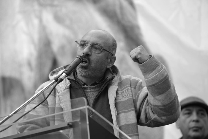 Marcelo Abdala durante el acto convocado por el PIT-CNT, hoy. Foto: Federico Gutierrez

