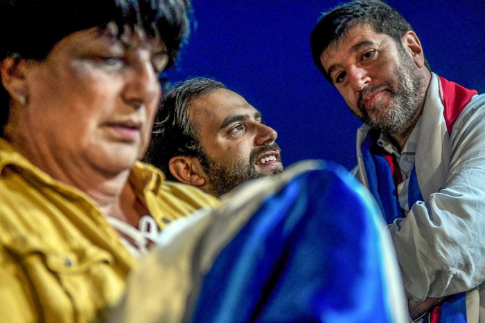 Ivonne Passada, Gonzalo Civila y Fernando Pereira, el sábado, en el Parque Metropolitano de la Ciudad de La Paz, Canelones. · Foto: Javier Calvelo, adhocFOTOS