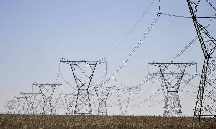 Lineas eléctricas de Brasil. · Foto: Marcello Casal jr, Agencia Brasil.