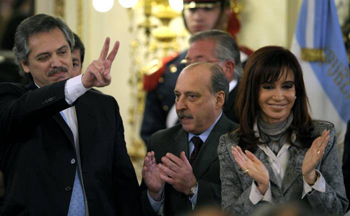 Foto tomada en 2008, durante la asunción de Sergio Massa como jefe de gabinete de Cristina Fernández en sustitución de Alberto Fernández · Foto: Juan Mabromata, AFP