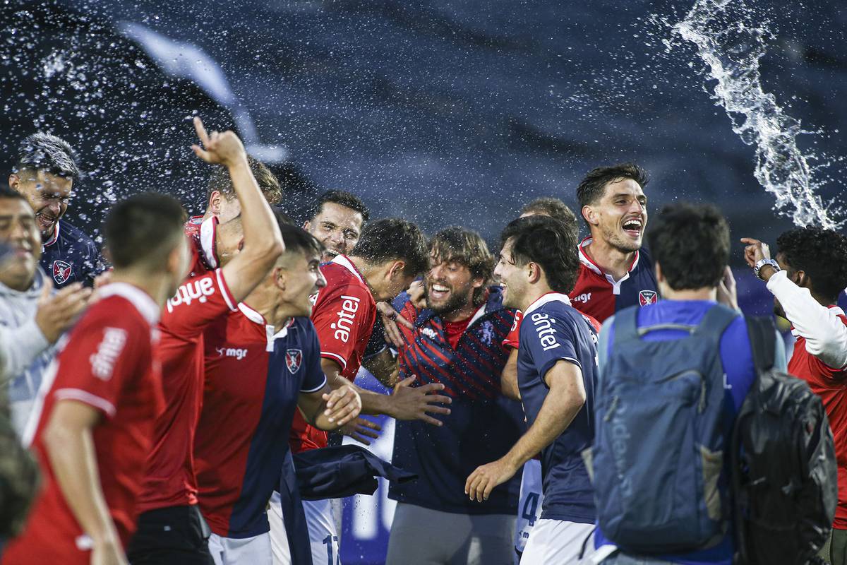 El 'Pionero' del fútbol uruguayo asciende a la Primera División