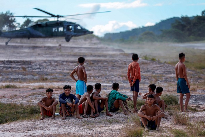 Indígenas yanomami. · Foto: Michael Dantas, AFP