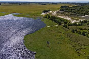 Loteo de barrio privado en la costa de la Laguna del Cisne (archivo, diciembre de 2024). · Foto: Mara Quintero