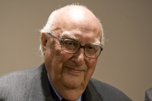 Andrea Camilleri en 2010. Foto con licencia Creative Commons en Flickr, tomada por Associazione Amici di Piero Chiara.