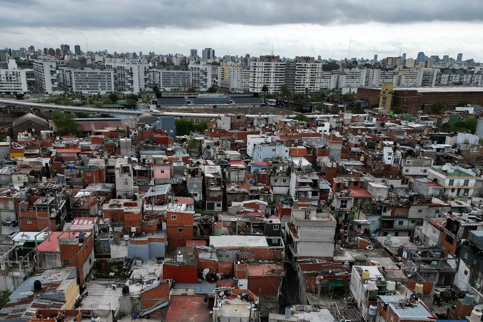 Villa 21-24, el 26 de setiembre, en Buenos Aires. · Foto: Luis Robayo, AFP