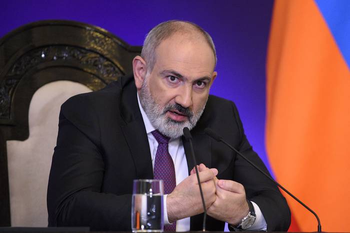 El primer ministro armenio, Nikol Pashinyan, da una conferencia de prensa en Ereván (22.05.2023). · Foto: Karen Minasyan, AFP