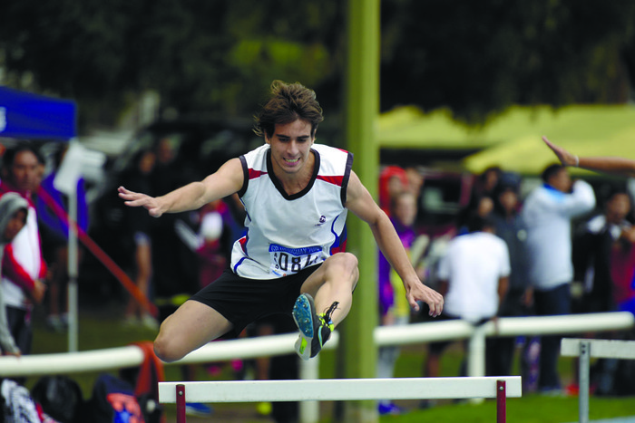 Pista Oficial de Atletismo de Montevideo. Foto: Santiago Mazzarovich (abril de 2016)