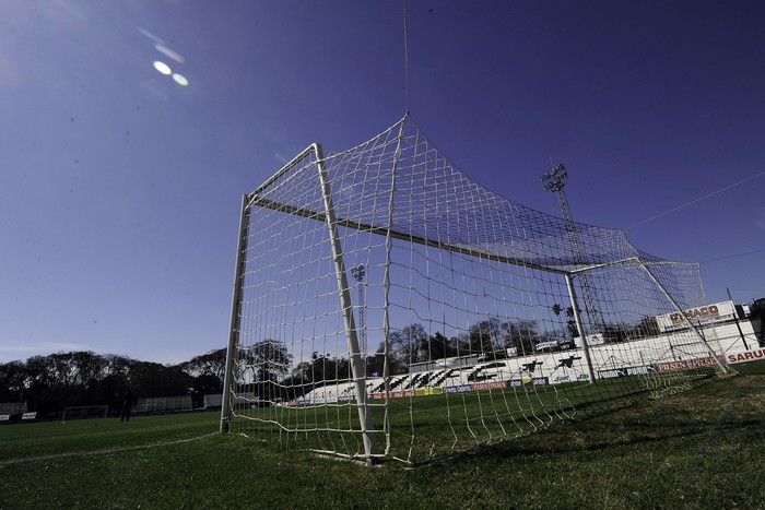 Foto principal del artículo 'El Torneo Clausura fue aplazado: no comenzará hasta que algunos clubes paguen sus deudas' · Foto: Federico Gutiérrez