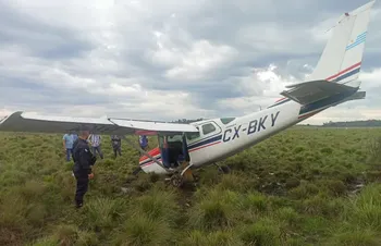 Avión Cessna 206.
