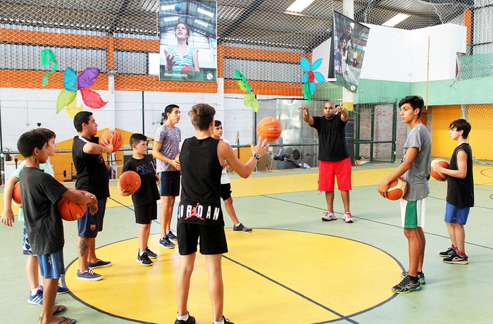 Básquetbol - INAU. Foto: Mayda Burjel, Complejo Municipal Sacude