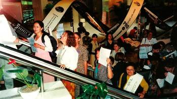 IV Conferencia Mundial sobre la Mujer en China. Foto: _Revista Bravas_ (archivo, setiembre de 1995).