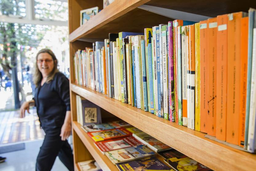 biblioteca RS135763_20220924mq_0032