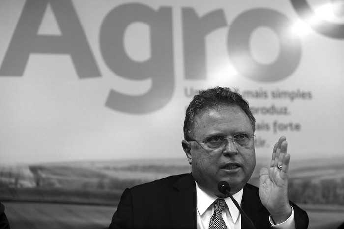 
El ministro de agricultura de Brasil, Blairo Maggi durante una conferencia de prensa. Foto: Fabio Rodrigues-Pozzebom, Agência Brasil (archivo, marzo de 2017)