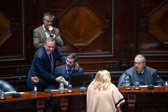 Senadores del Partido Nacional, el 2 de julio. · Foto: Gianni Schiaffarino