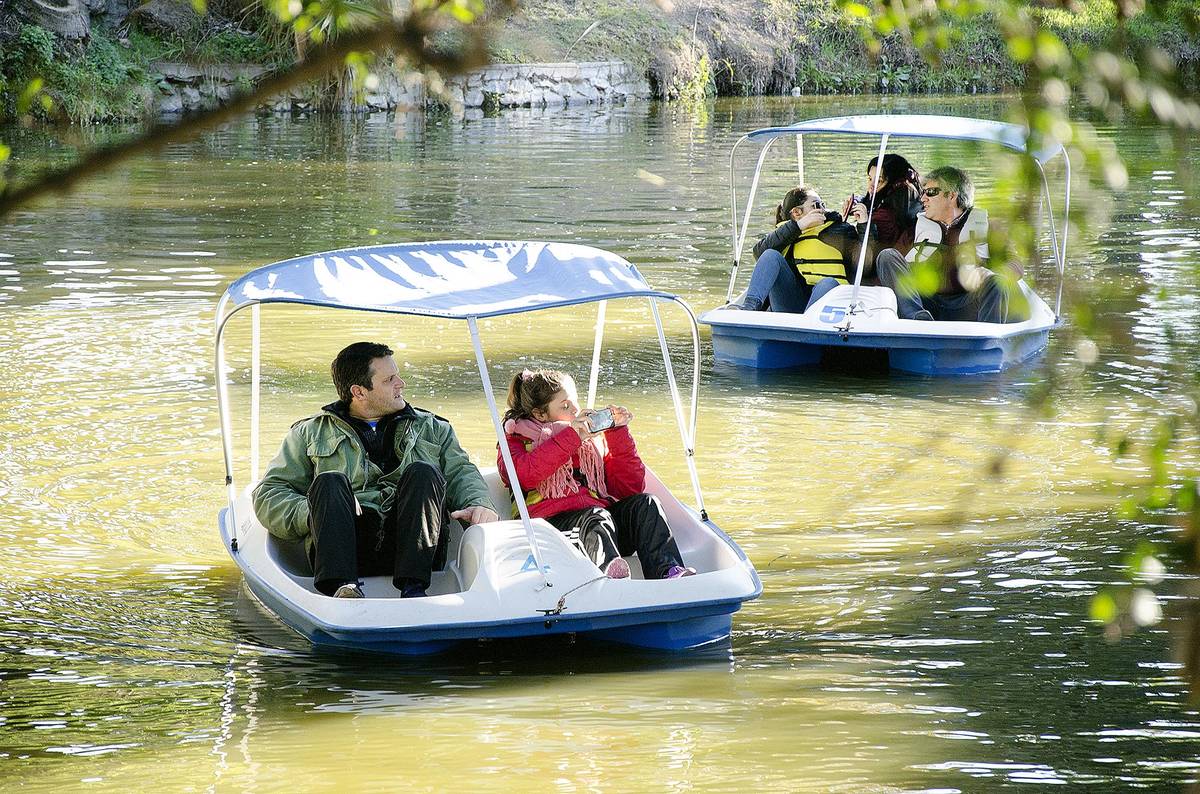 https://ladiaria.com.uy/media/photologue/photos/cache/botes-parque-rodo-20180710am_050_article_main.jpg?r=zoPH4HQv2b0RYZSk