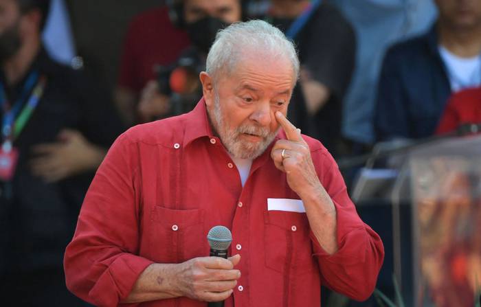 Luiz Inácio Lula da Silva durante un acto de campaña en Diadema, estado de San Pablo, Brasil, el 9 de julio. · Foto: Nelson Almeida, AFP