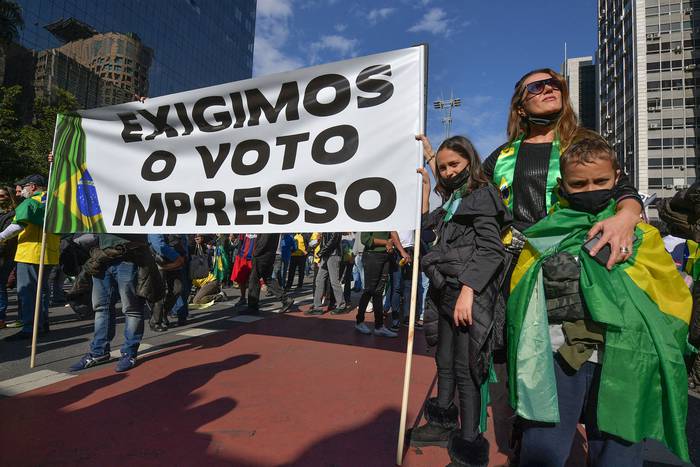 Manifestación en apoyo del presidente brasileño Jair Bolsonaro, ayer, en la Avenida Paulista, en San Pablo, Brasil. · Foto: Nelson Almeida, AFP