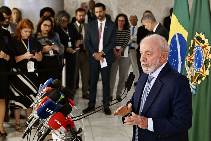 Luiz Inácio Lula da Silva, el 30 de enero, durante una conferencia de prensa en el Palacio de Planalto en Brasilia. · Foto: Evaristo Sa, AFP