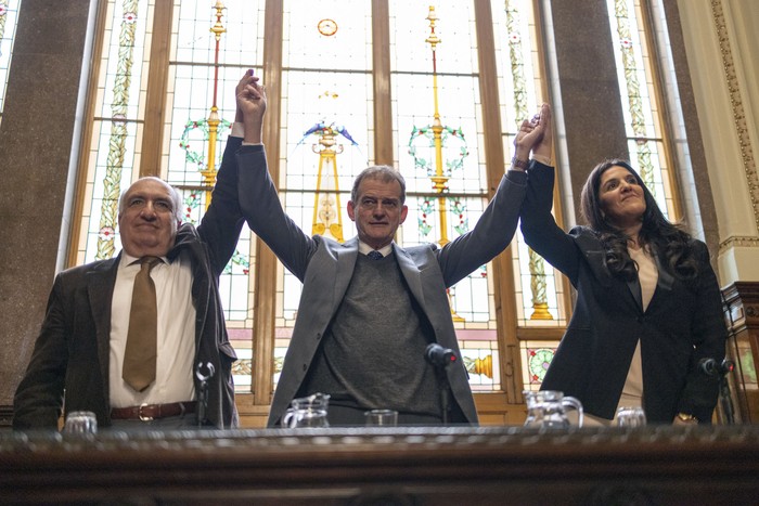 Guillermo Domenech, Guido Manini Ríos y Lorena Quintana, el 26 de agosto, en el Palacio Legislativo. · Foto: Ernesto Ryan