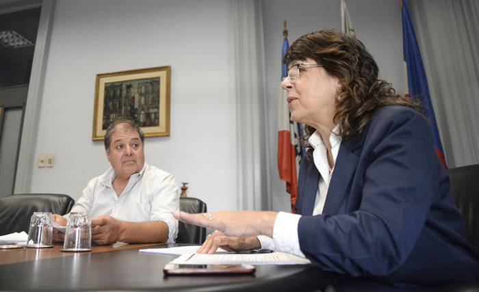 Entrevista en la Caja de Profesionales a la presidenta, Virginia Romero, y al vicepresidente, Daniel Alza. · Foto: Natalia Rovira