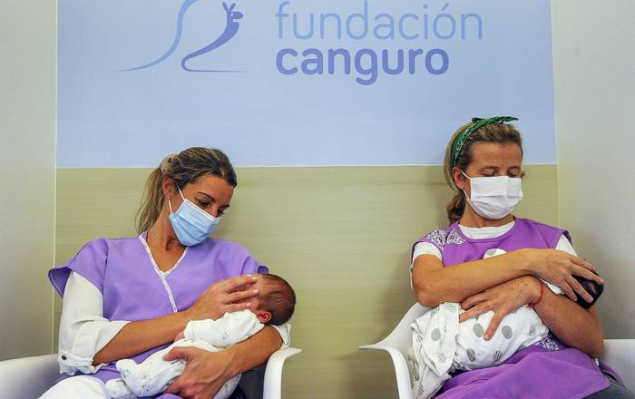 Voluntarias en la Fundación Canguro. · Foto: Federico Gutiérrez