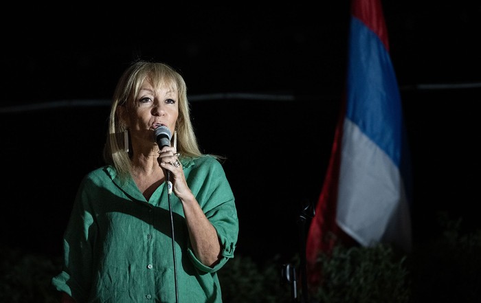 Carolina Cosse, este domingo, en el comité de base Sudestada en El Pinar. · Foto: Mara Quintero