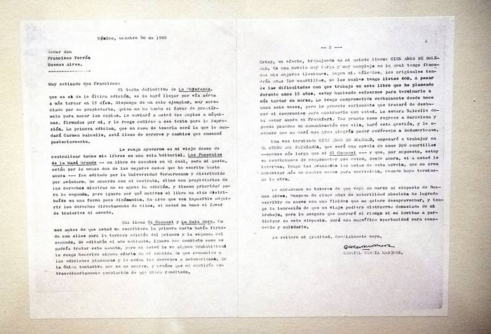 Carta de Gabriel García Márquez expuesta en el Teatro Solís. · Foto: Alessandro Maradei