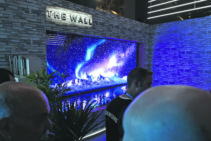 Televisor MicroLED de 146 pulgadas The Wall, de Samsung, en el Centro de Convenciones de Las Vegas, durante la feria anual de tecnología. Foto: David Becker, Afp