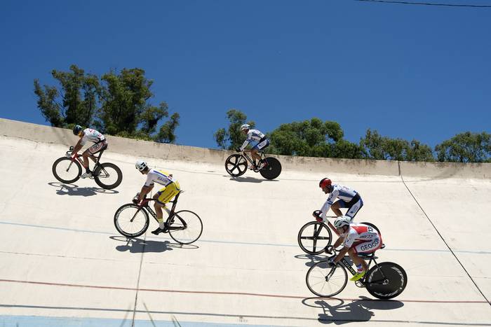 Campeonato nacional de pista para ciclistas elite, sub-23, y  junior, en el Velódromo Municipal Atilio François  (archivo, diciembre de 2018). · Foto: Pablo Vignali