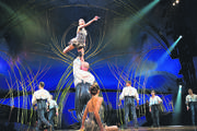 Espectáculo Amaluna, del Cirque du Soleil, en Punta Carretas. Foto: Pablo Vignali