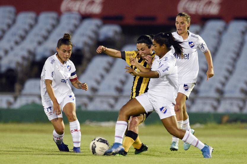 clasico femenino RS49662_20201210FM-0358