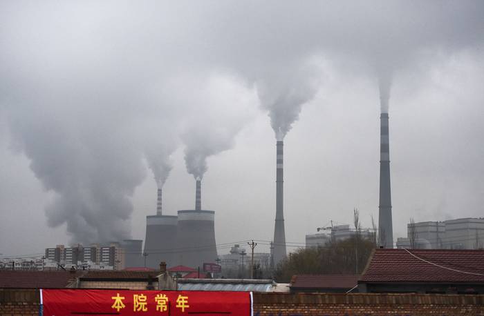 Central eléctrica alimentada con carbón, el 19 de noviembre de 2015, cerca de Datong, en la provincia de
Shanxi, en el norte de China.
 · Foto: Greg Baker, AFP