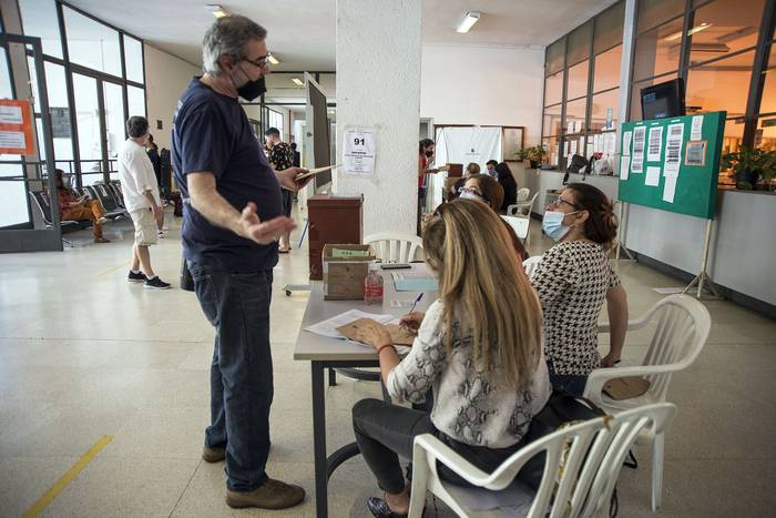 Elecciones para el Codicen, el sábado, en el Instituto de Profesores Artigas. · Foto: Natalia Rovira