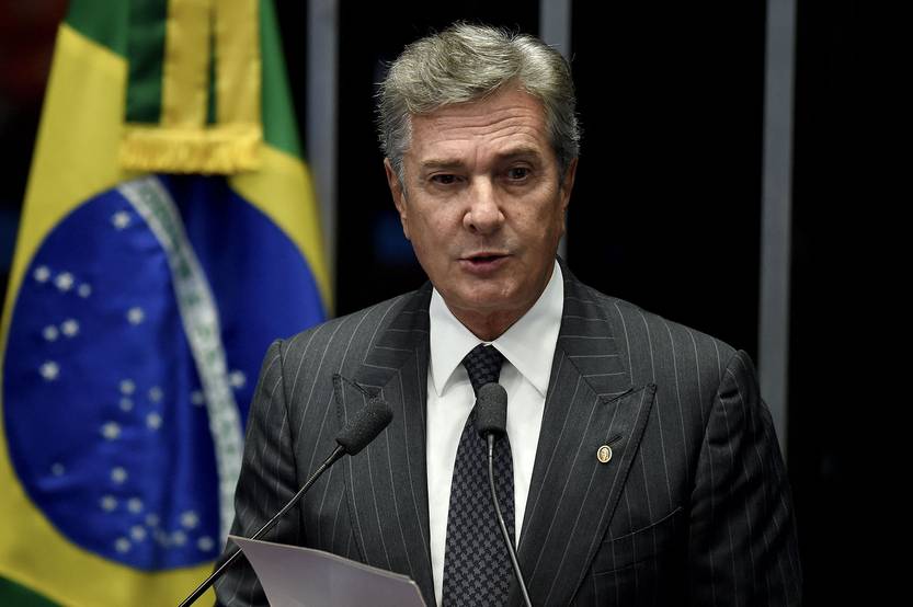 20250425 collor de mello