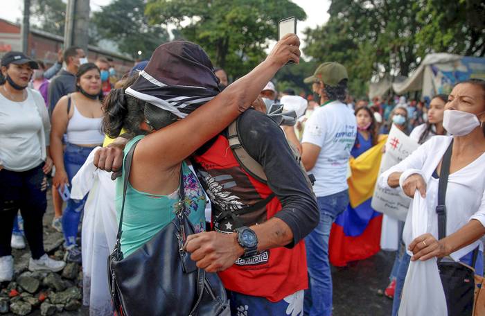 Jornada de protestas, ayer, en Yumbo, Valle del Cauca, Colombia.
 · Foto: Ernesto Guzmán Jr / EFE
