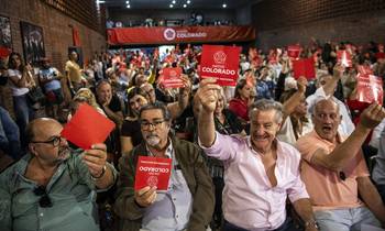 Convención Nacional del Partido Colorado, el 15 de marzo, en la casa del partido. · Foto: Diego Vila