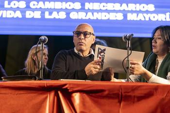 Marcelo Abdala en el Congreso Nacional del PIT-CNT, el 22 de mayo, en el Palacio Peñarol. · Foto: Ernesto Ryan