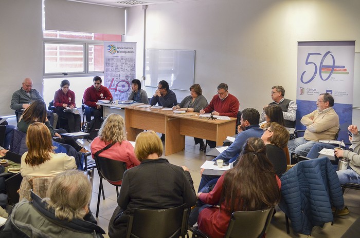 Sesión del Consejo de Facultad de Medicina en Paysandú, el 4 de setiembre. Foto: Cenur Litoral Norte. · Foto: Cenur Litoral Norte