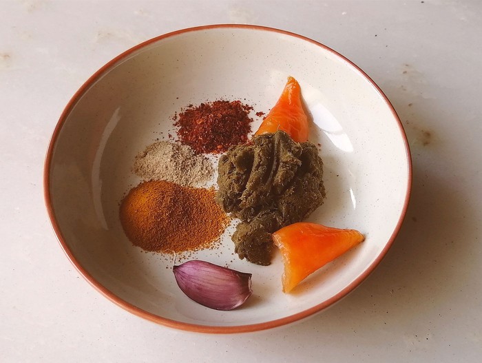 Foto principal del artículo 'Origen al borde: Curry malayo de carne' · Foto: Carlos Rodríguez