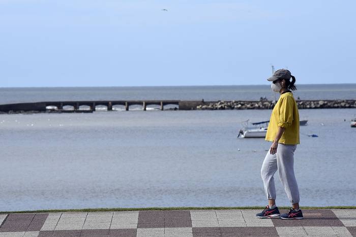 Rambla, ayer, frente al puerto del Buceo. · Foto: Federico Gutiérrez