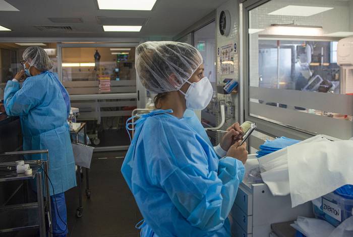 CTI para pacientes con coronavirus en el sanatorio del CASMU (archivo, febrero de 2021). · Foto: Alessandro Maradei